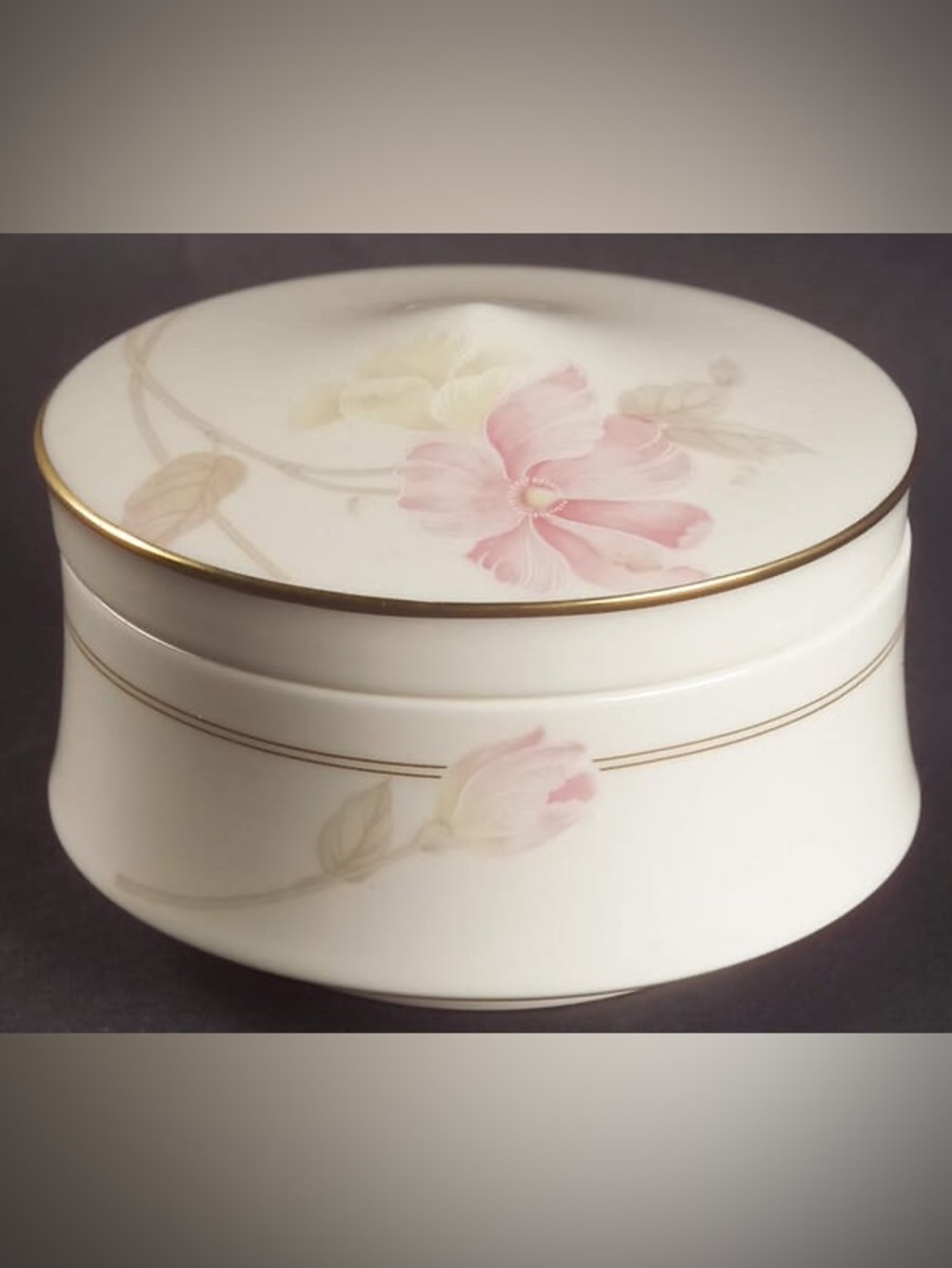 Mikasa With Love Covered Sugar Bowl.